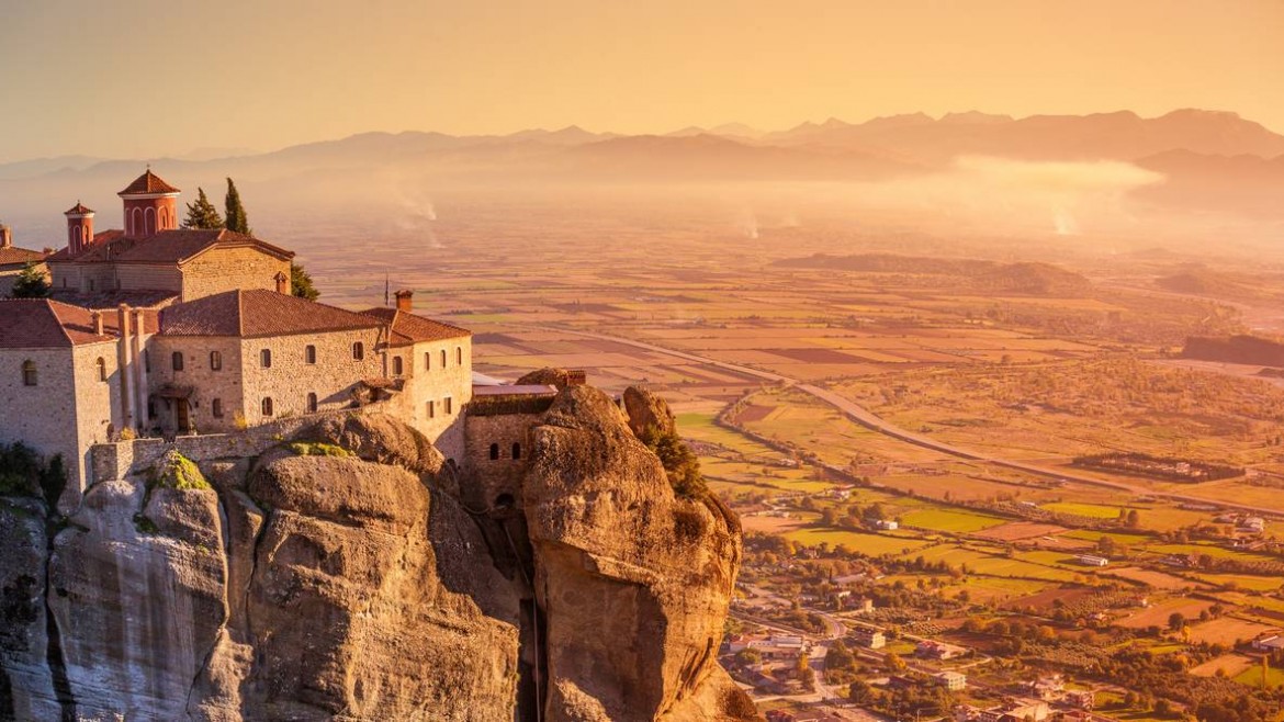A Day Trip to Meteora
